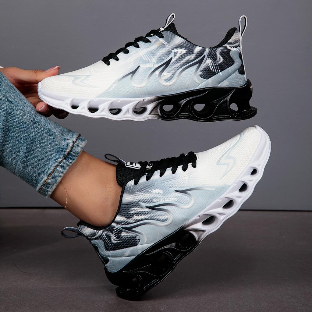 Fashion 2025 Running Shoes Men Women Lightweight Mesh Breathable Unisex Comfortable Flat Soft Tennis Shoes Summer Lace-up Sneakers Man