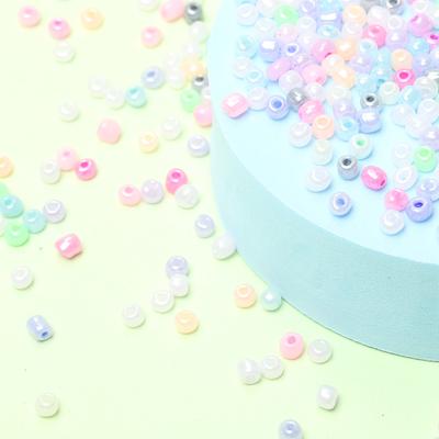 Perline di Rocaille Caramella Perline Fai da Te Creazione di Gioielli Perline con Foro Rotondo Collana Fatta a Mano Vetro Ceco Colore Crema Accessori per Ricamo Circa 1000 Pezzi Fatti a Mano