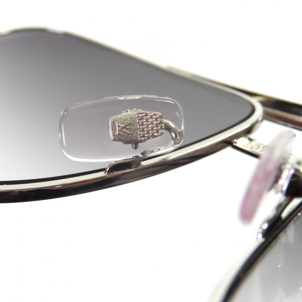 Excellent LOUIS VUITTON sunglasses Attitude Current product Silver mens Z0260U Used