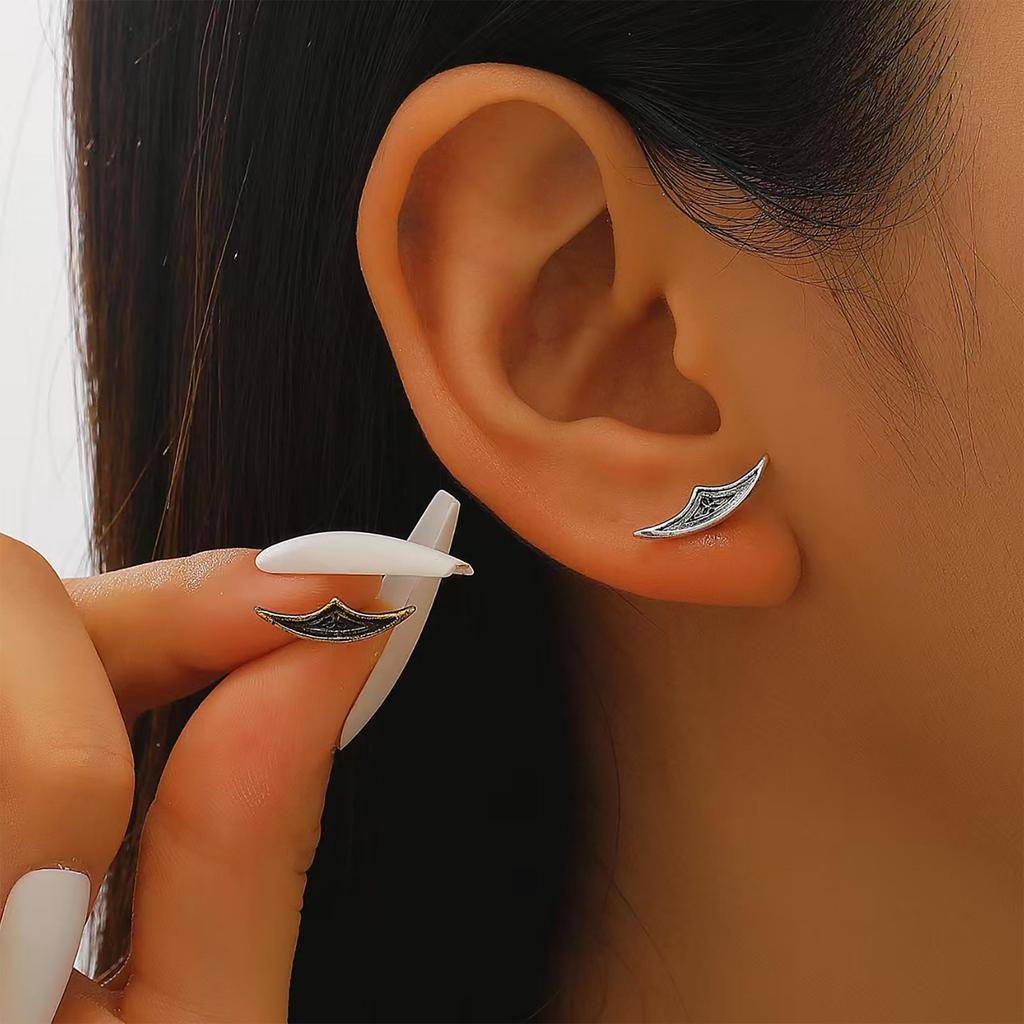 Creative Gothic Style Geometric Hollowed Crescent Moon Shaped Earrings
