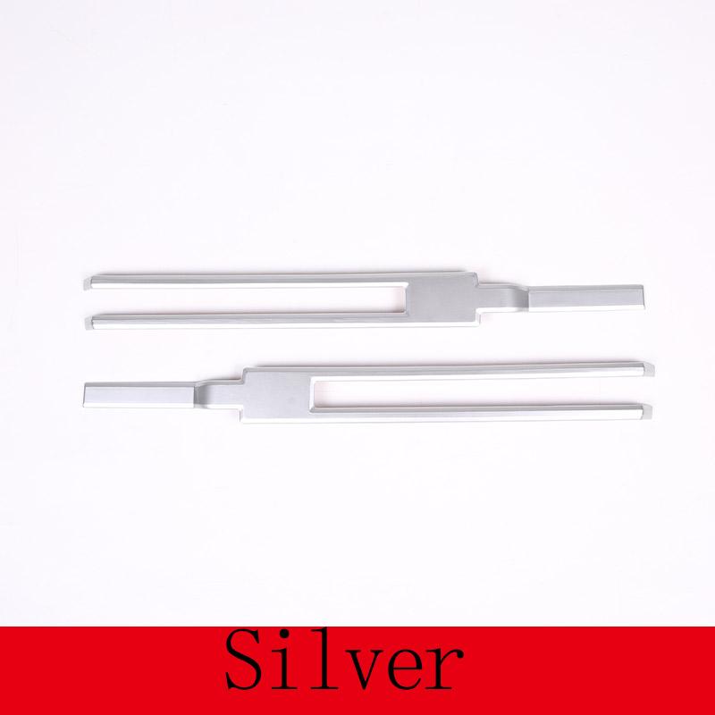 

For Land Rover Range Rover Vogue L460 2024 ABS Carbon Fiber/Silver Car Front Fog Lamp Frame Decoration Strip Accessories срібний