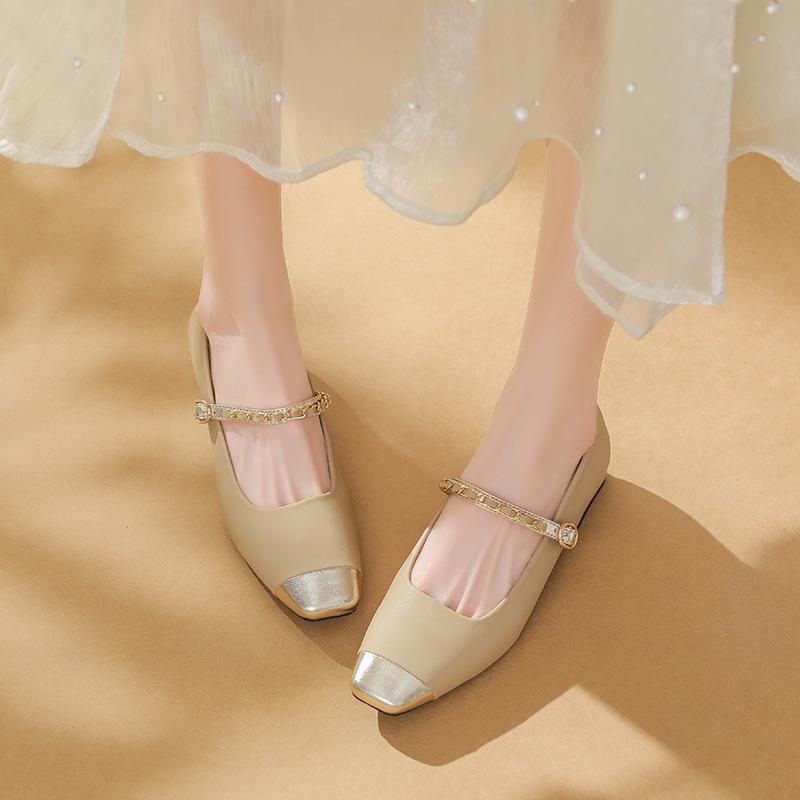 

Leather flat for Huizhou women s shoes Su Yinyin same single shoes Camellia spring new thick heel high heels 40 жёлтый