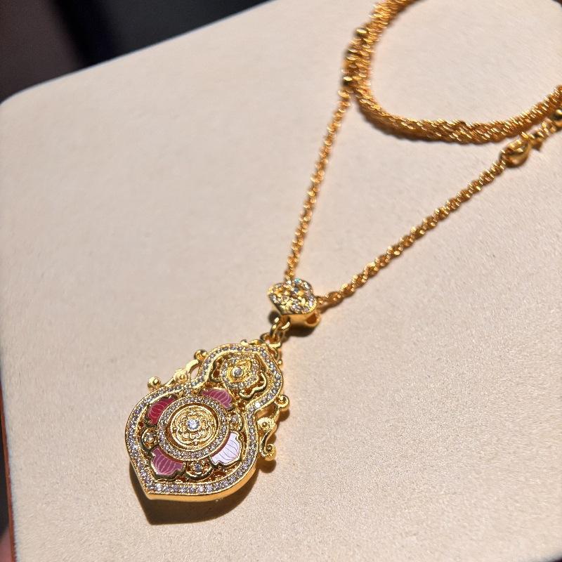 Vintage Ruyi Buckle Gourd Pendant Necklace Diamond Inlay Court Style Lotus Flower Pink Collar Chain Wedding Fine Jewelry 45cm