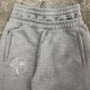 Pantaloni da Jogging a Vita Doppia Y2K Motivo Ricamato Carte da Poker Pantaloni Cadenti Uomo Donna Goth Hip Hop Streetwear Unisex Pantaloni da Tuta Larghi