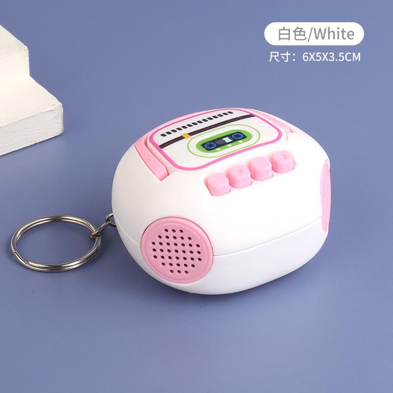 Nostalgic Retro Radio Keychain Mini Tape Recorder Pendant Children's Toys Can Be Recorded Ornaments Gifts.