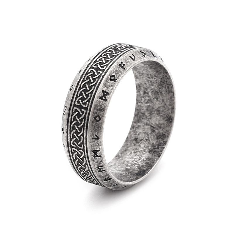 Nordic Retro Viking Men's Titanium Steel Ring - Stylish European Fashion Accessory