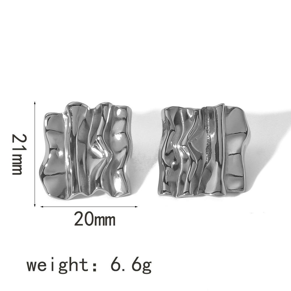 Geometric Titanium Steel Earrings For Women With Heart Shape Design And Vintage Style