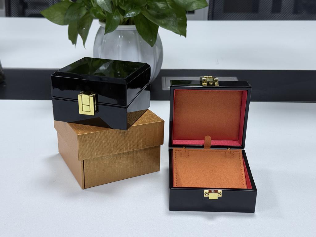 Black Rectangle Square High-end Jewelry Box-Gift Painted Jewelry Storage Box-Ring Box (in Stock)