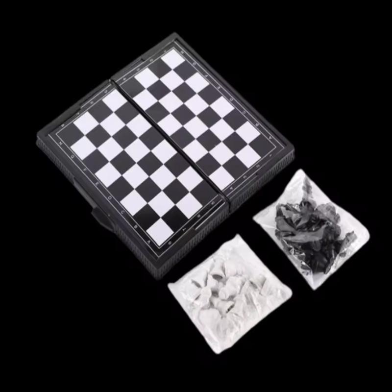Mini Magnetic Chess Set Folding Magnetic Plastic Chessboard Board Game Portable Kid Toy Portable Outdoor