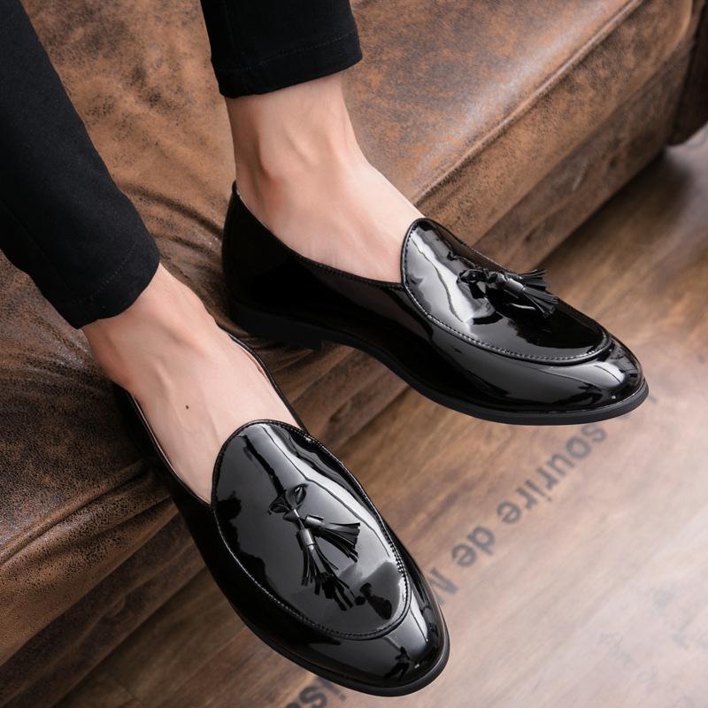 Handmade Fashion Tassel Loafers Black Bottom Leather Gentleman Fashion Stress Shoes Men Business Driving Shoes