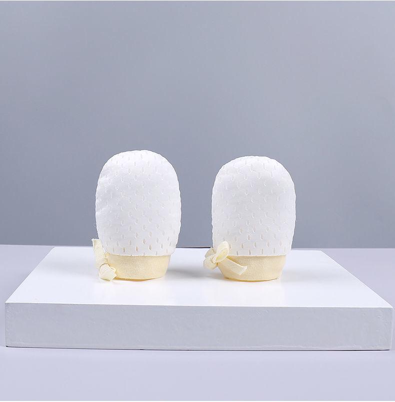 Adjustable Ice Silk Anti-Scratch Baby Mittens for Newborns