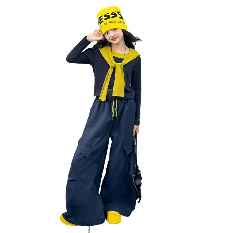 Dívčí módní podzimní dvoudílný set: Top s dlouhým rukávem a kalhoty s širokými nohavicemi 2025