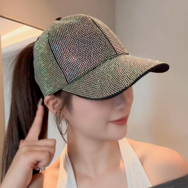 Cappellino da Baseball con Coda di Cavallo Borchiato di Strass - Traspirante, Parasole e Protezione Solare, Design Coreano Versatile