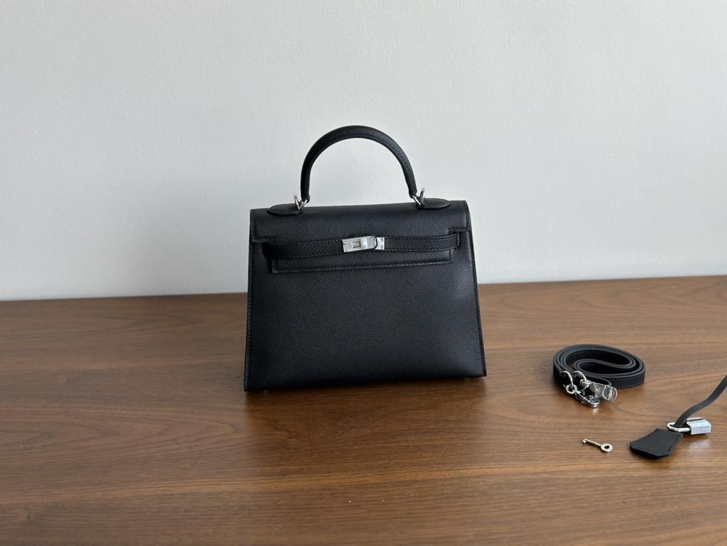 25cm Handgenähte Rindsleder Mode Ein-Schulter Tragetasche Vielseitige Allround Mini-Tasche