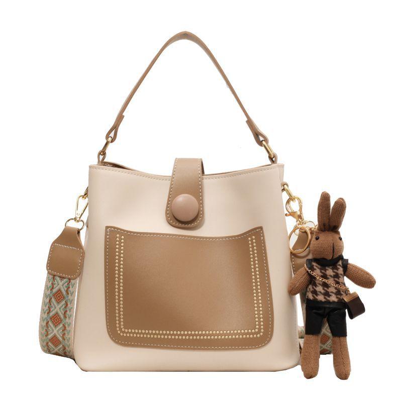 Customer order popular bag women 2025 new high-end versatile wide shoulder strap messenger bag commuter portable bucket bag