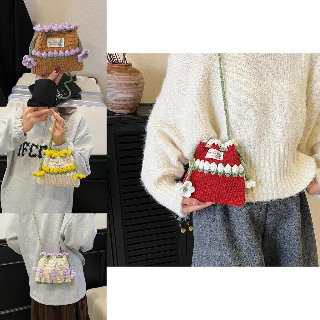 Flower Shape Knitted Shoulder Bag With Soft Water Bucket Shape For Urban Style