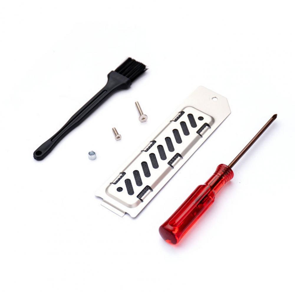 Metall-Staubschutz Ps5 Slim M.2 SSD-Kühlkörper Erweiterungssteckplatz Staubschutz mit atmungsaktivem Loch Aluminiumlegierung 2280 SSD-Kühler Wärme