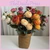 Decoração de casa – Flores e coroas artificiais