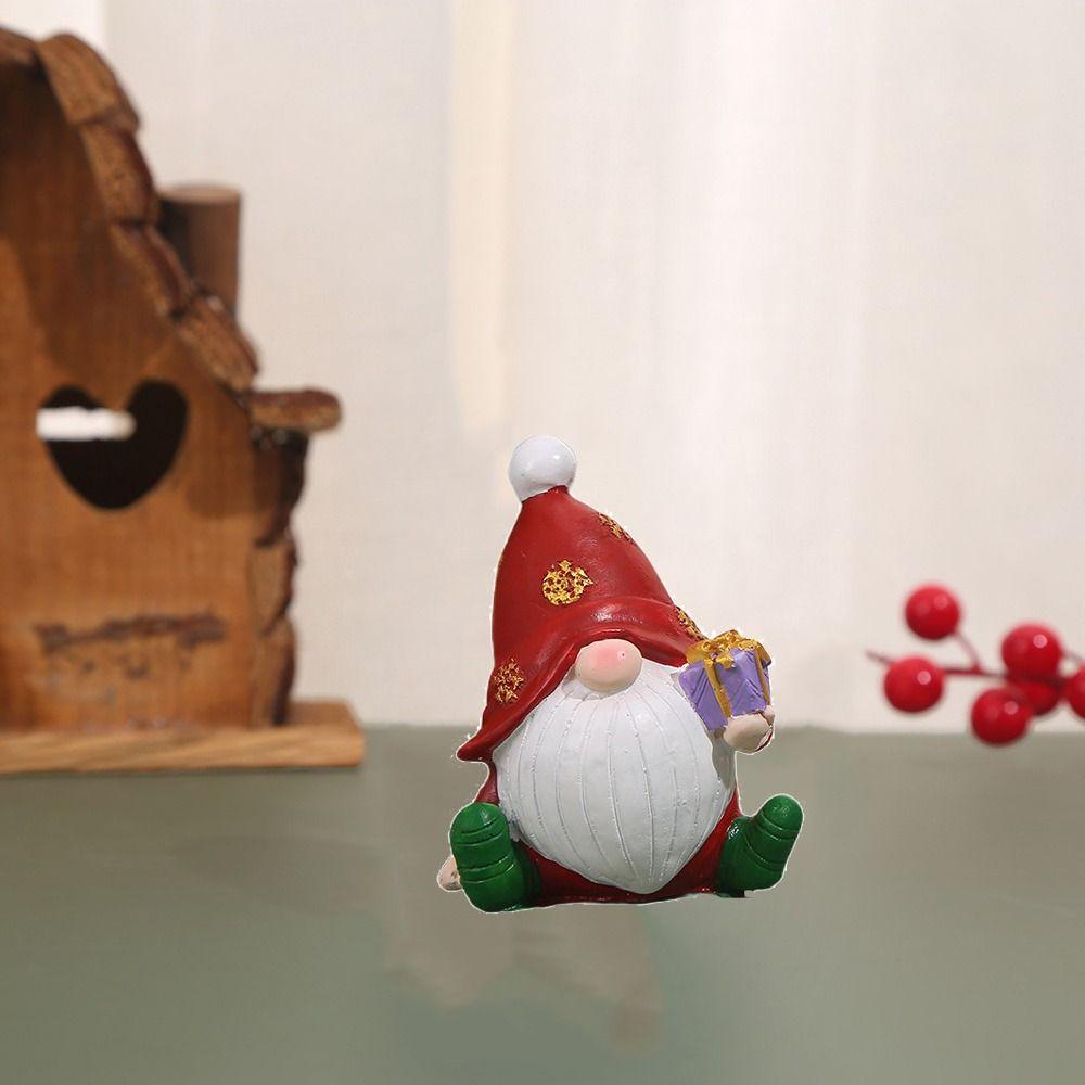 Resin Gnome Figurine Creative Dwarfs Miniature Sculpture Santa Claus Statue Festive Atmosphere