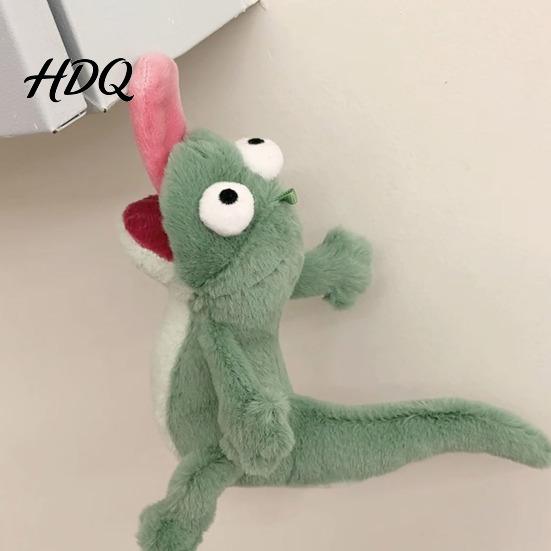 Funny Magnetic Lizard Toy Tongue Plush Toy Cute Chameleon Doll Ornament Stress Relief Squeeze