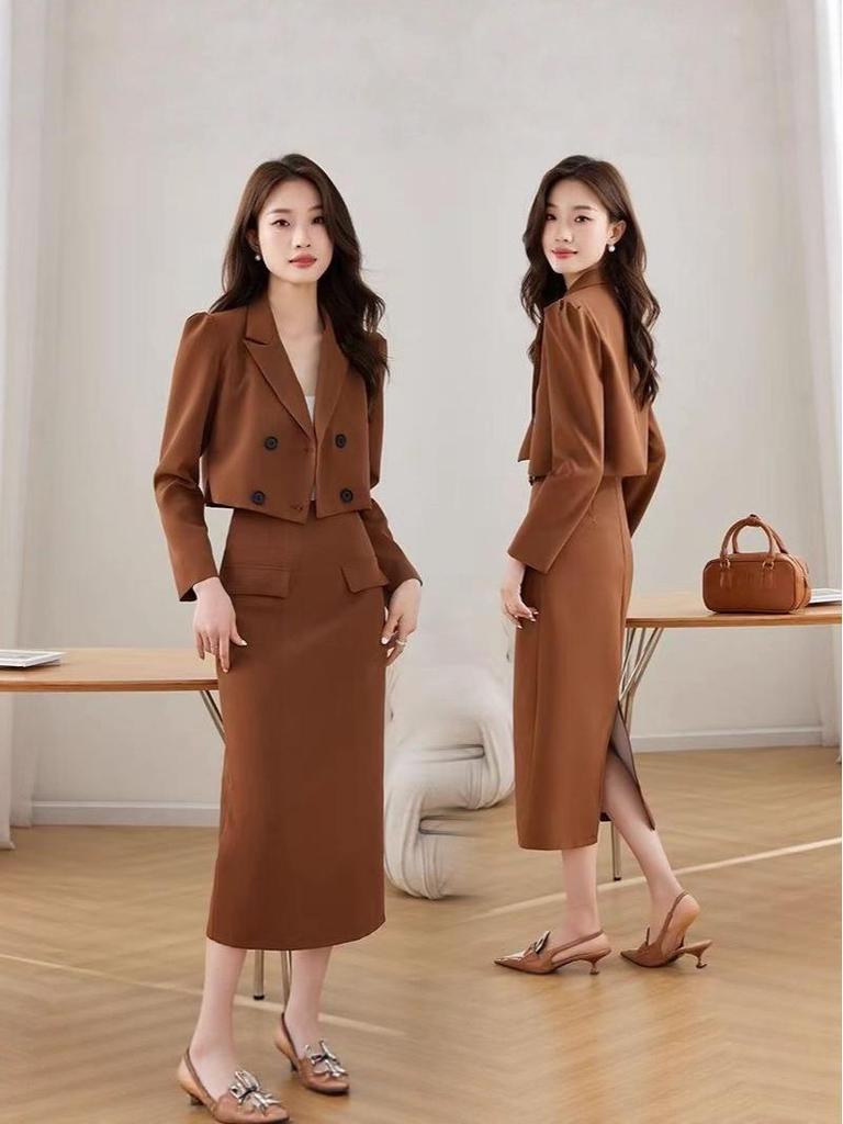 Plus Size 300 Jin Korean Autumn Double-Breasted Lapel Top and High-Waisted Slimming Skirt Set