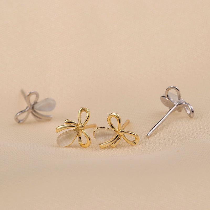Sweet Bow Earrings Niche Design Sense New Year's New Earrings for Women Versatile