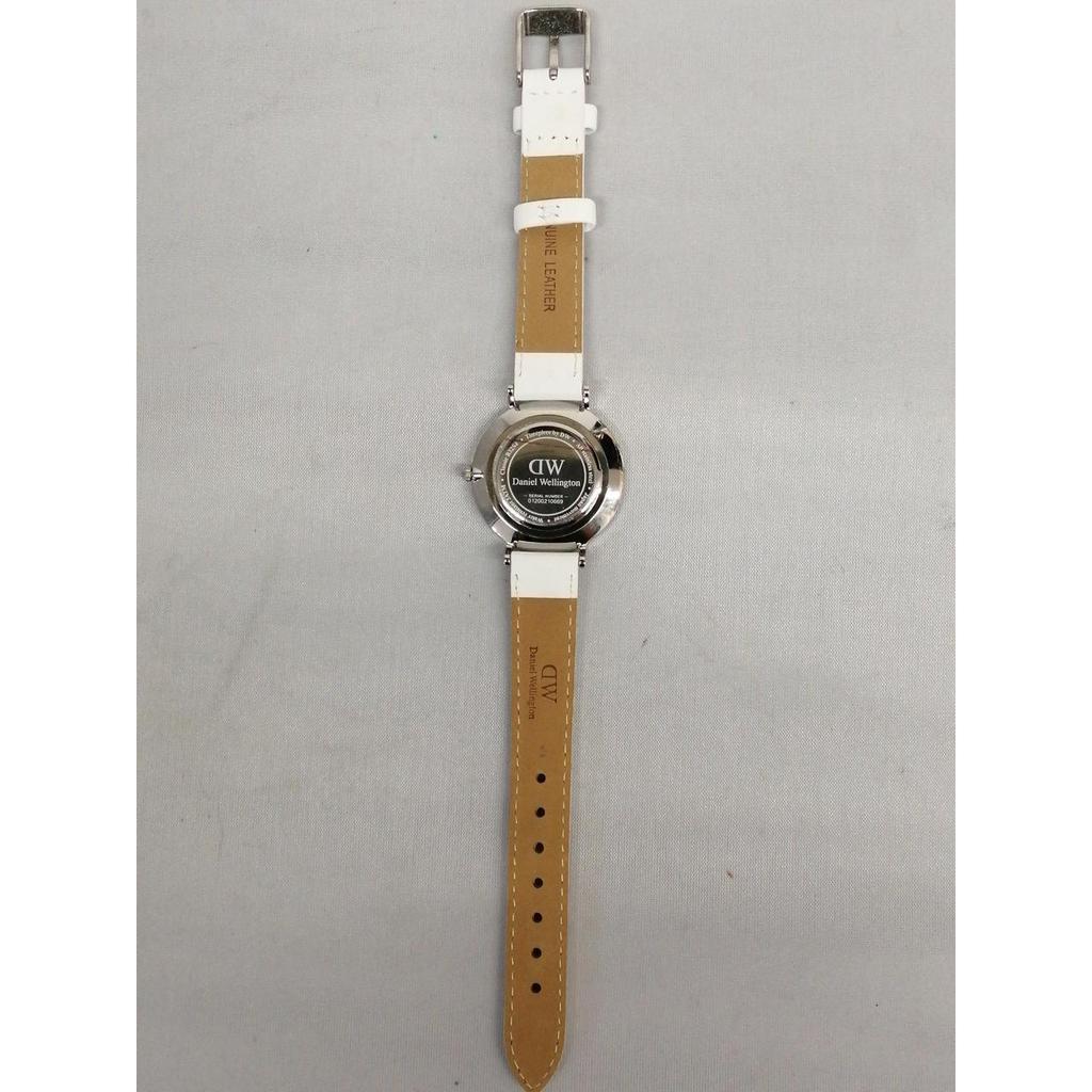 Used DANIEL WELLINGTON B32S4 Quartz Watch
