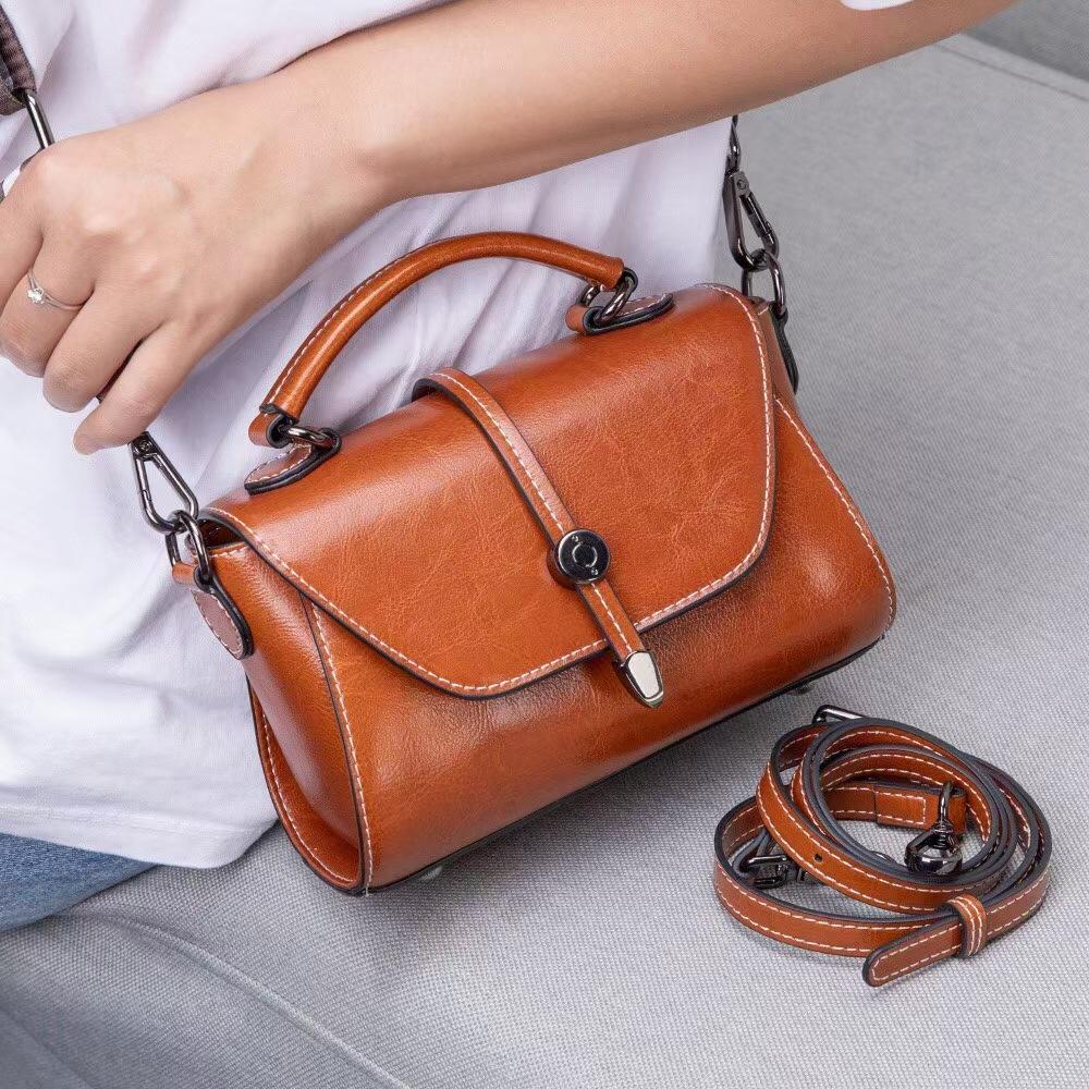 Women's Cowhide Leather Small Handbag Shoulder Phe Bag Ladies' Lightweight Cute Purse Messenger Crossbody Bag Versatile