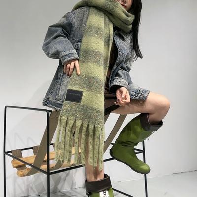 Frühling und Herbst Premium-Gefühl Verdickter Langer Warmer Gestreifter Schal Farblich Passend Weich Vielseitig Fransen Polyester Schal
