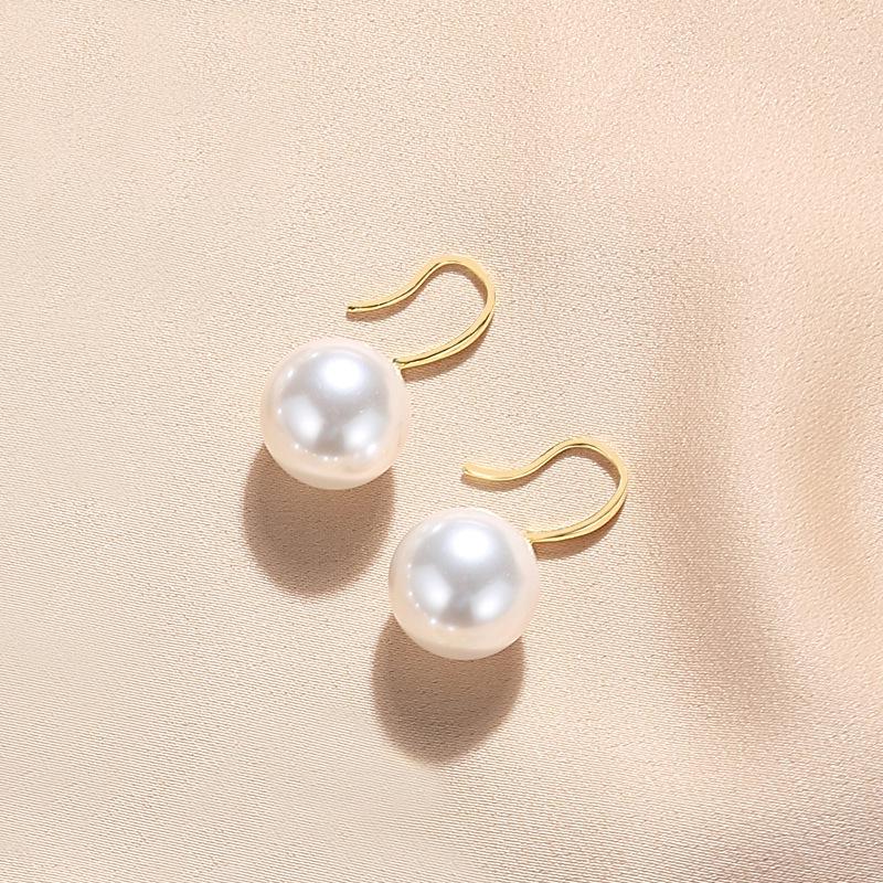 S925 Sterling Silver Large Pearl Dangle Earrings for Women - 2024 Niche Design Ear Hooks, High-End Temperament Jewelry.