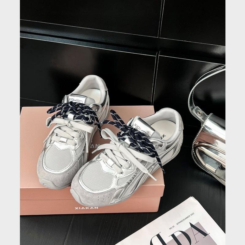 Lan Cabinet Edition~ Inner Height Increase 5cm Autumn Maillard Dexun Shoes Women's 2025 New Fashion Soft Sole Versatile Jogging Shoes