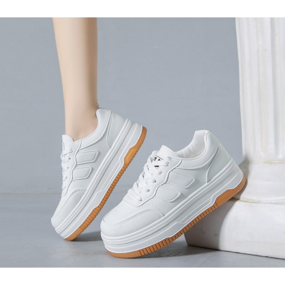 Fashion White Shoes Women's Thick Soled Sports and Leisure Board Shoes