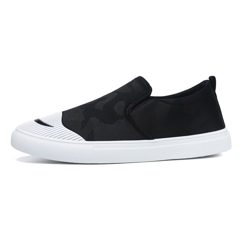 Fashion Canvas Sneakers Summer Korean Style Round Toe Slip-on Men's Casual Shoes Low Price Breathable Trends 2025 Non-leather Male Shoe