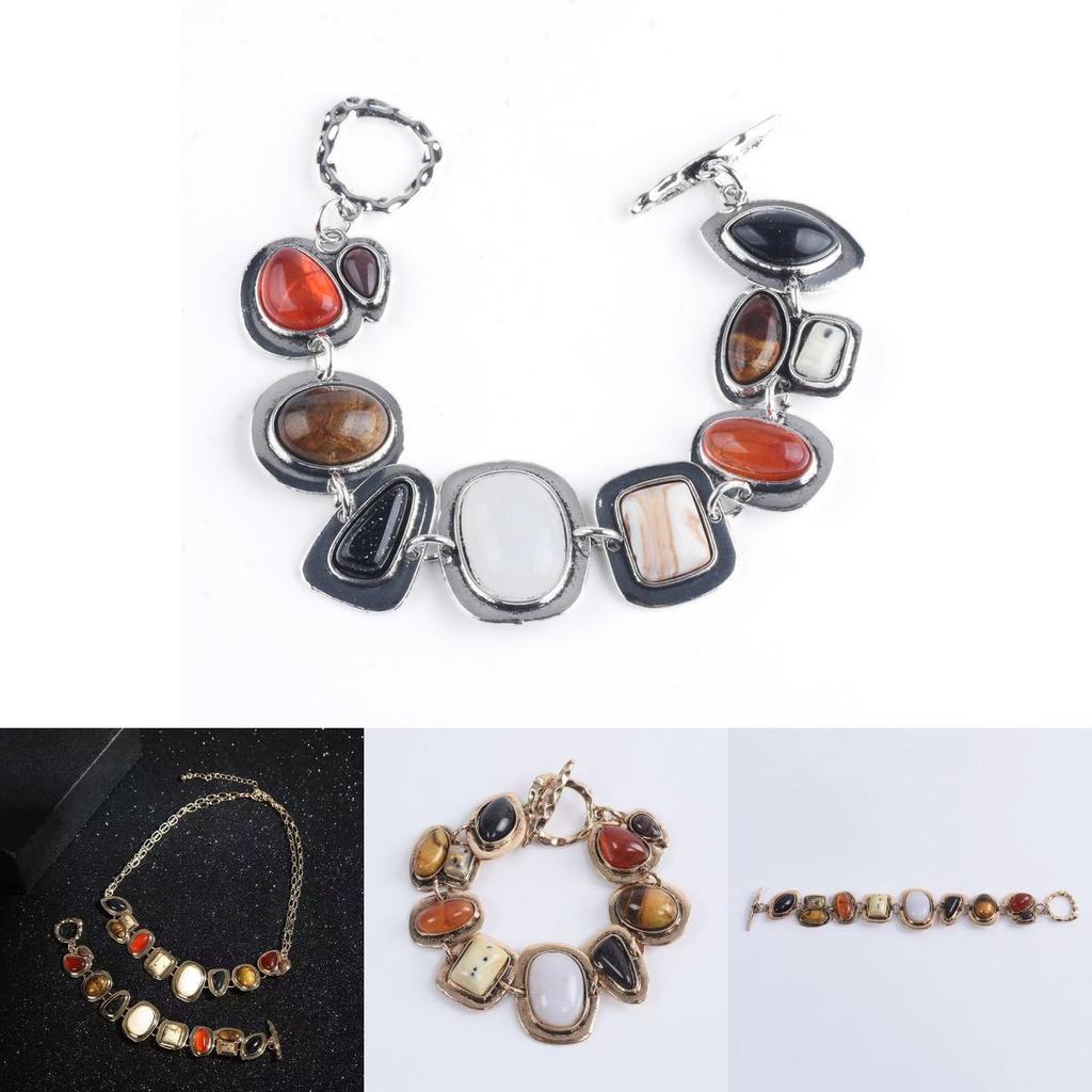 Trendy Geometric Pendant Necklace And Bracelet Combo For Females With Stylish Alloy Finish