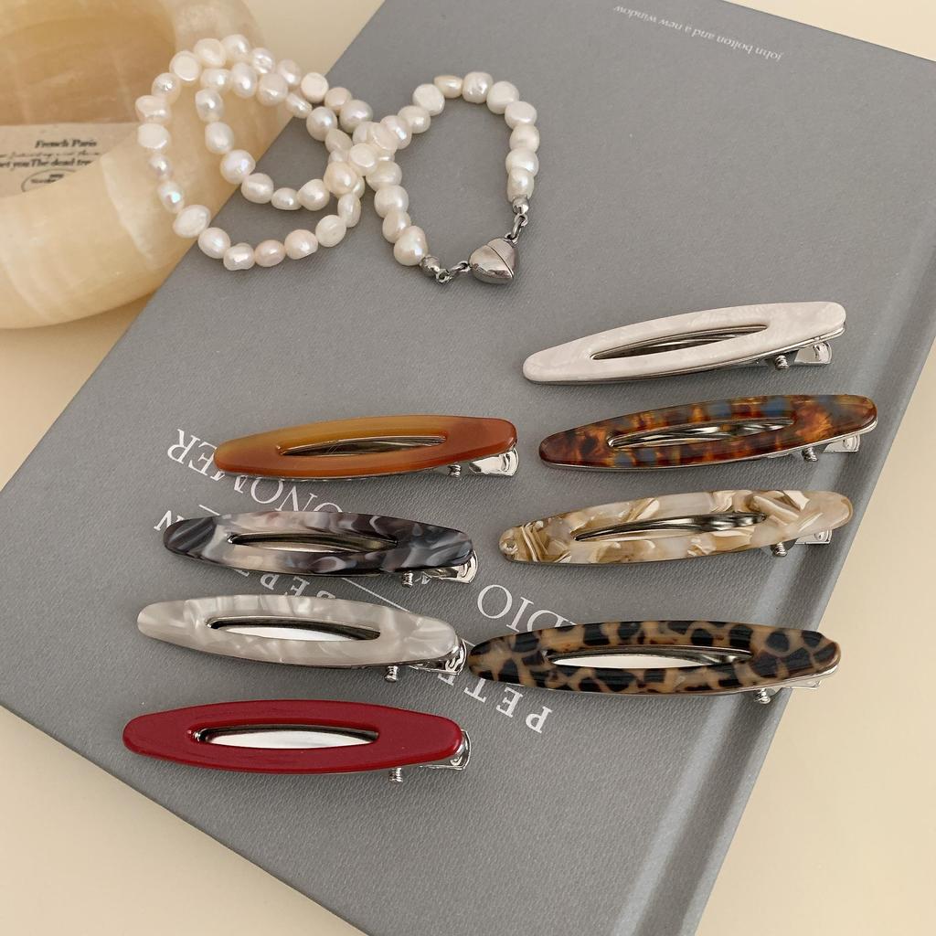 Acetate Hollow Oval Hair Clip - Simple Girly Duckbill for Bangs & Wispy Hair.