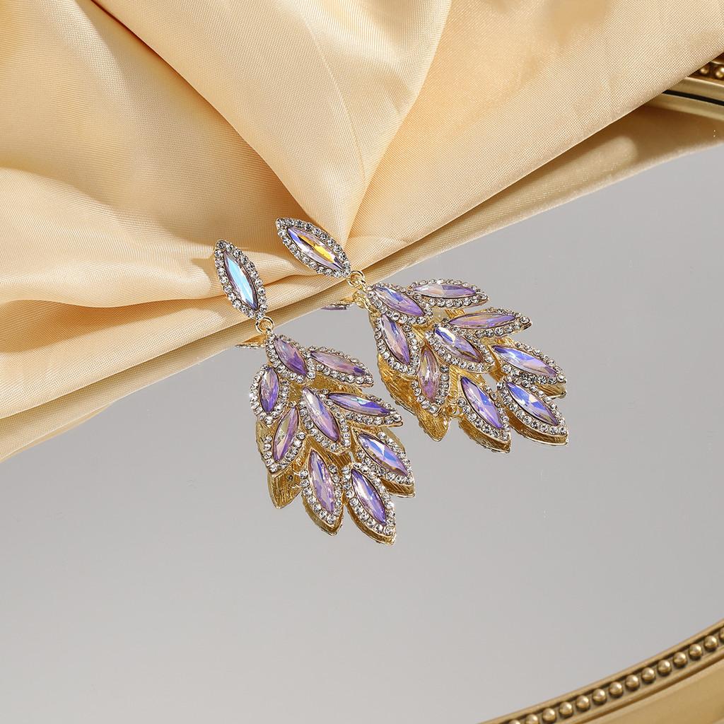 Fashion Glitter Leaf Earrings For Women With Dangle Design In Autumn
