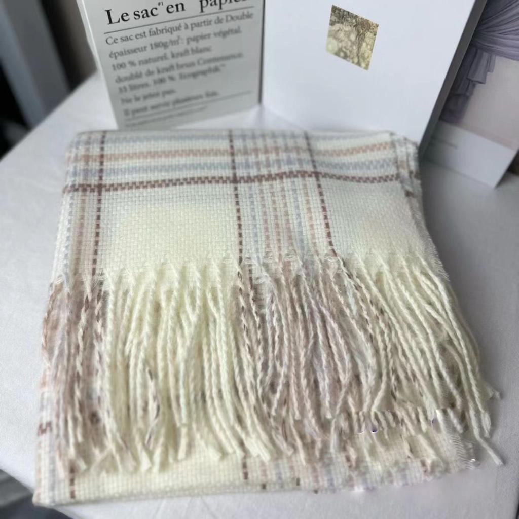 Autumn And Winter New Women'S Imitation Cashmere Plaid Scarf Japanese Fashion Versatile Shawl Thickened Warm Tassel Scarf