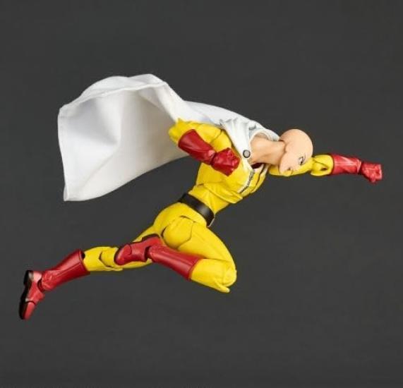 REVOLTECH KAIYODO Amazing Yamaguchi Man Comes with original sturdy protective One-Punch Saitama! case.
