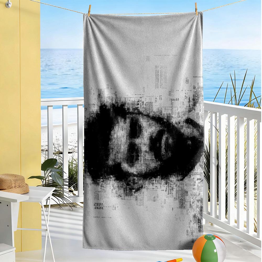 Soccer Player Action Beach Towel Quick-Dry Soft Microfiber Comfortable Lightweight Portable for Swimming,Beach,Camping, Travel, Beach Accessories,Gym