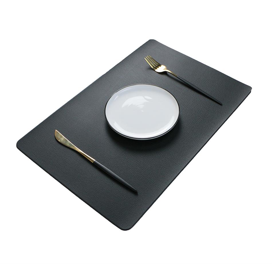 Set di 4 Tovagliette Resistenti Impermeabili Vinile Intrecciato Facili da Pulire Resistenti al Calore PVC Per Tavola Cucina Decorazioni Matrimonio