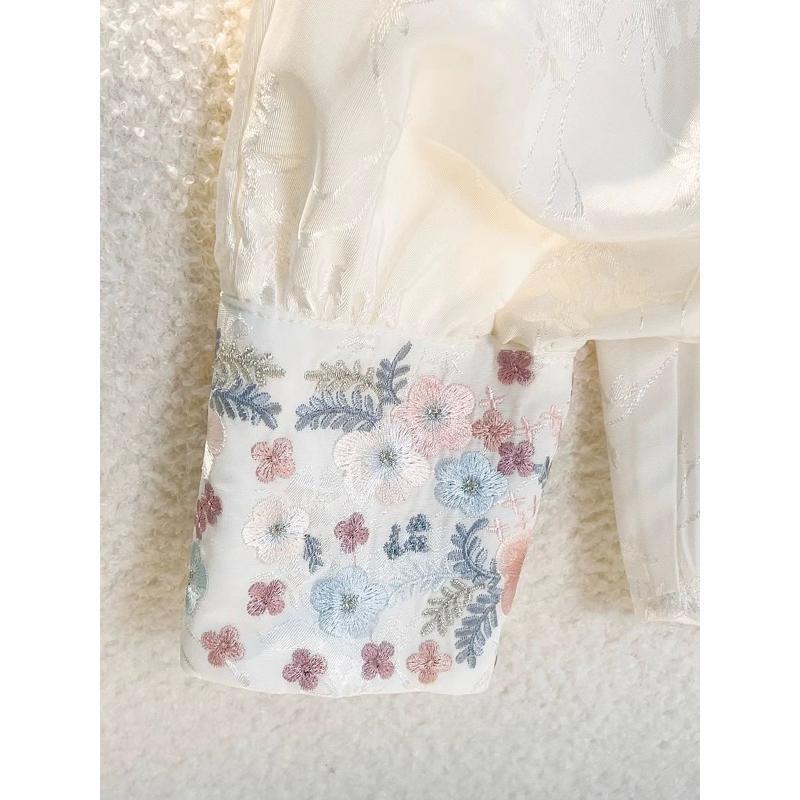 2025 Primăvara Devreme Top Cool Alb Cămașă Retro Brodată Buton Zen