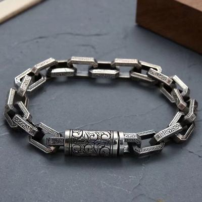 Advanced Vine Grass Pattern Bracelet for Men and Women, Retro Simple Hip Hop, Niche and Domineering Bracelet