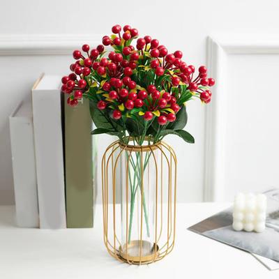 Boliginnredning – Dekorative blomster og kranser