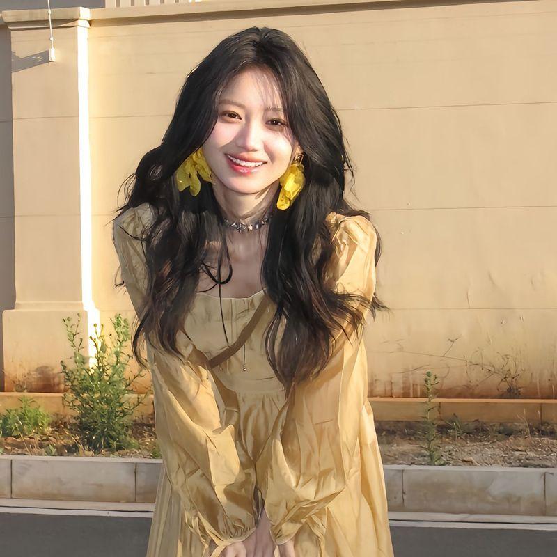 

Evening Breeze ~ Mori Style Yellow Flower Earrings Fairy Temperamental Square Diamond Chiffon Earrings Non-Piercing Earrings Ear Clip Yellow chiffon earrings