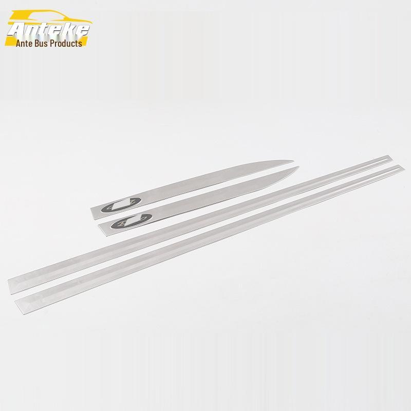 

Совместимые накладки на кромку двери и противоцарапийные полосы на бампер для моделей Yidong 18