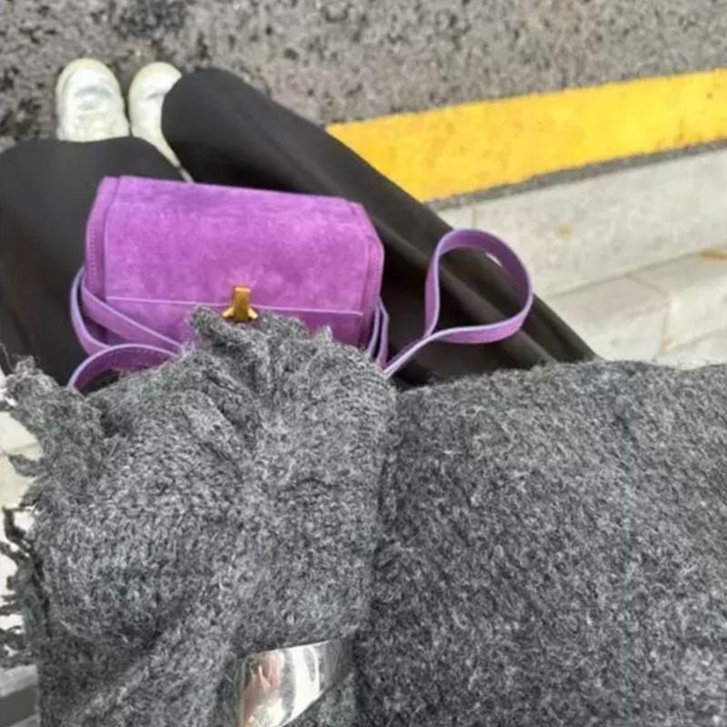 Trendige Hochwertige Strukturierte Kunstwildleder Box Schultertasche Französischer Stil Schickes Schloss Handtasche Damen Schultertasche Frauen Y2K Ästhetik
