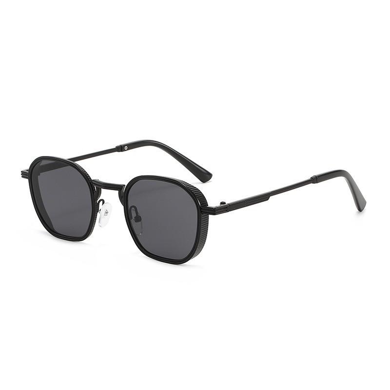 Vintage Square Sunglasses For Men And Women With Uv400 Protection And Metal Frame Perfect For Outdoor Activities