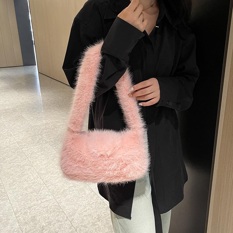 New autumn and winter plush bag women's large-capacity commuter bag college student fluffy casual shoulder tote bag