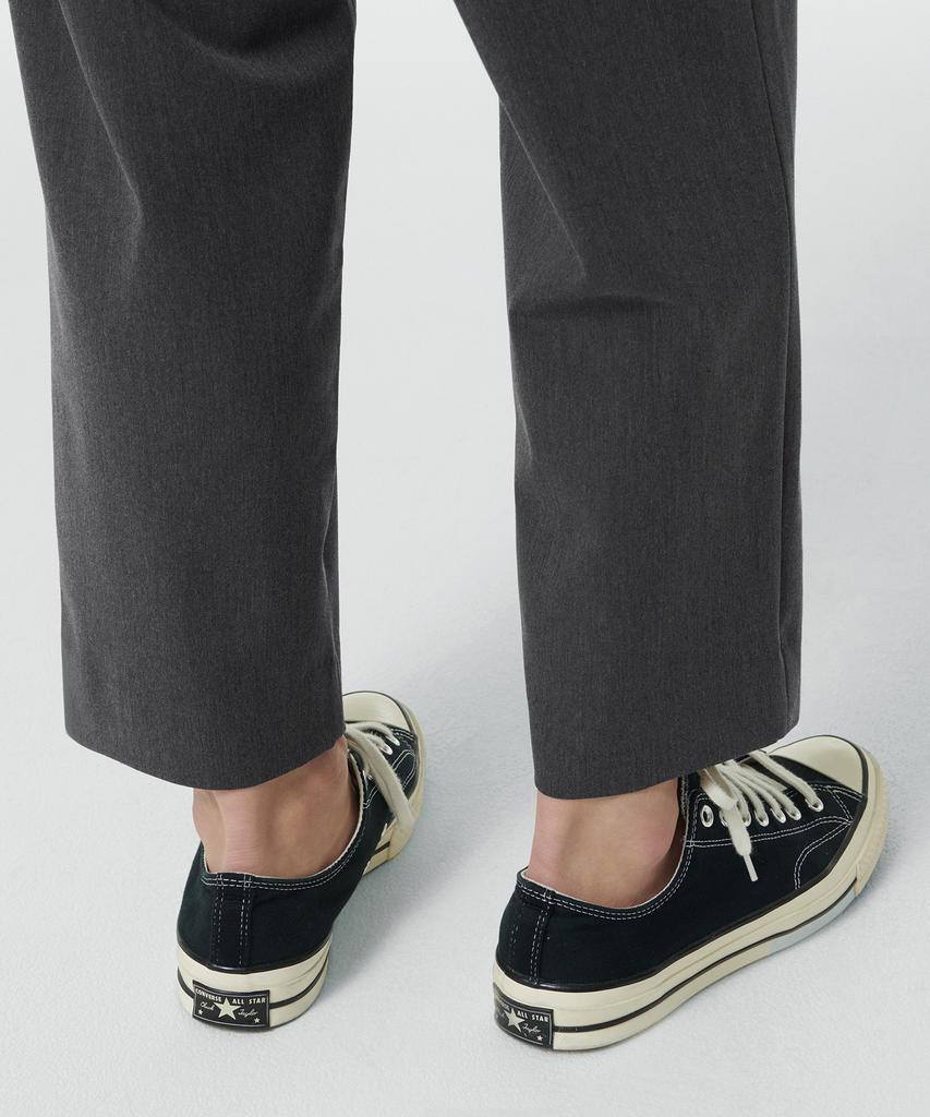 MUSINSA STANDARD Wide Easy Elastic Waist Crop Slacks [Medium Gray]