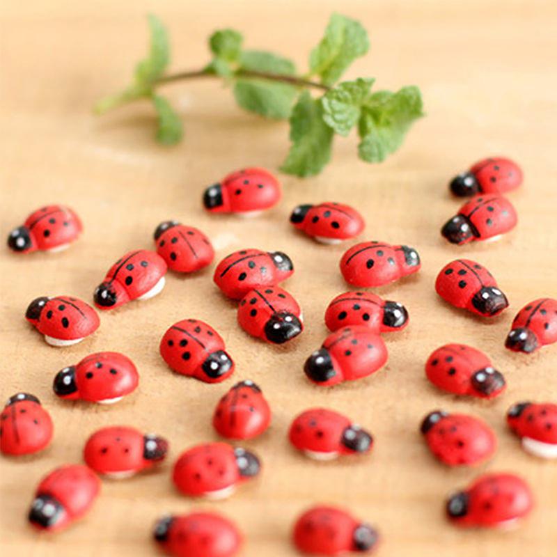 50/100Pcs Mini Wooden Ladybird Ladybug Self-Adhesive Sticker Children Painted Diy Crafts Fairy Garden Figurine Miniature Home De